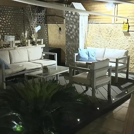 Le Calme Au Centre à 10 Minutes à Pied De La Croisette Et Des Plages *